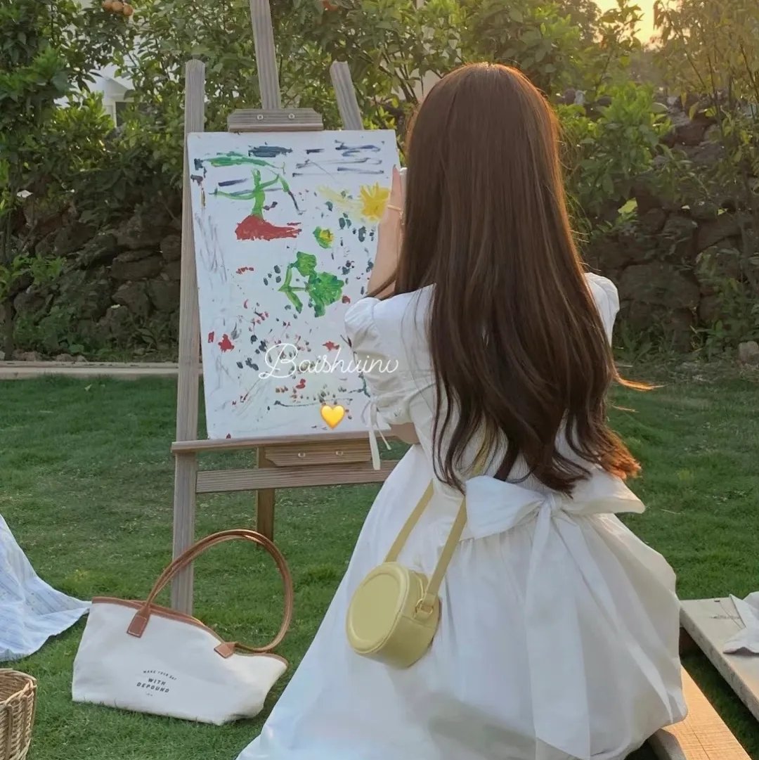 小鱼莉莉